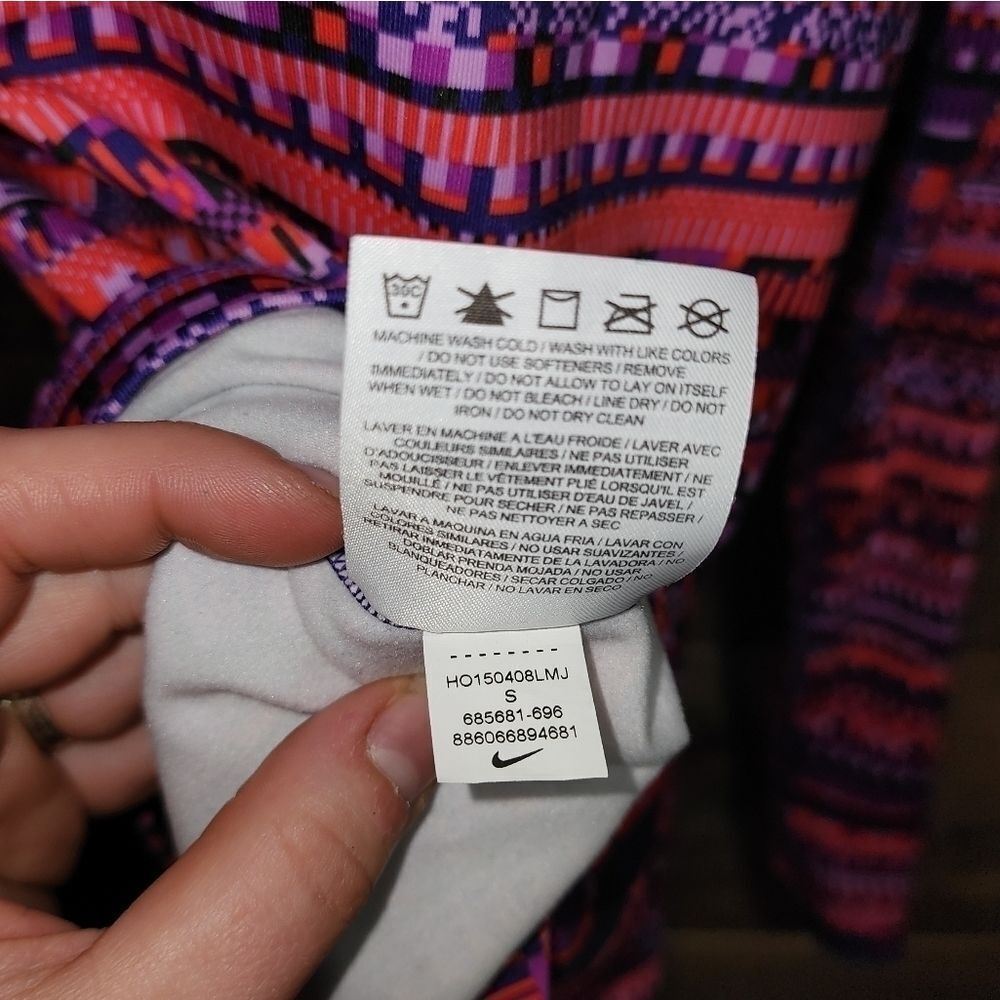WOMEN'S NIKE Dri-fit pullover​ - Picture 8 of 12